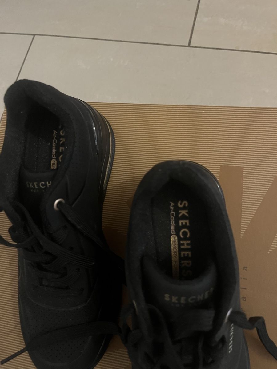 Scarpe da donna: Jolies baskets noires  – Nuovo (secondo la descrizione) da Prilly venduto da CHAGALL15 1