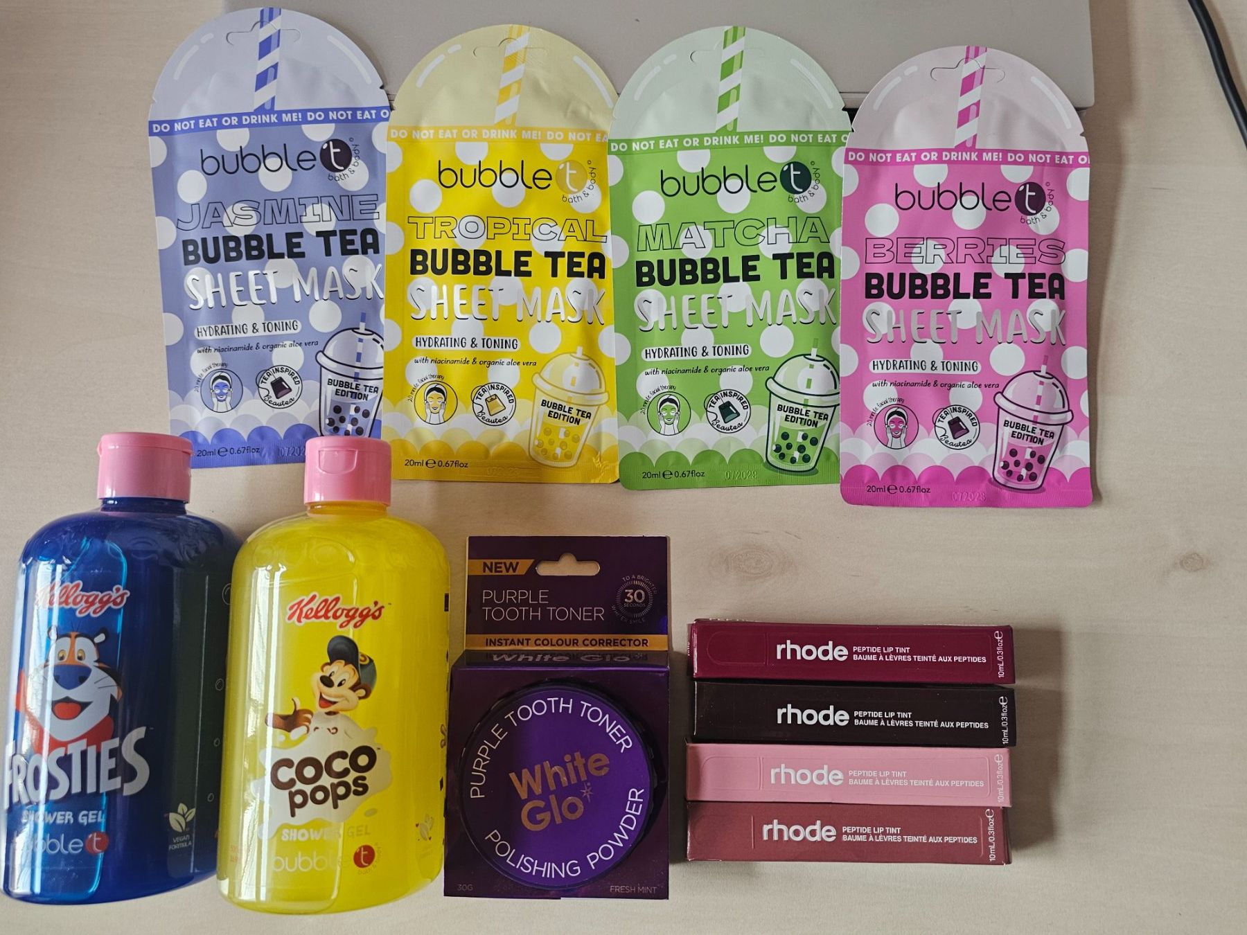 Altro per la cura del corpo: Rhode Lip Tint, Gesichtsmasken, Duschgel – Nuovo (secondo la descrizione) da Balterswil venduto da Dikdik1992