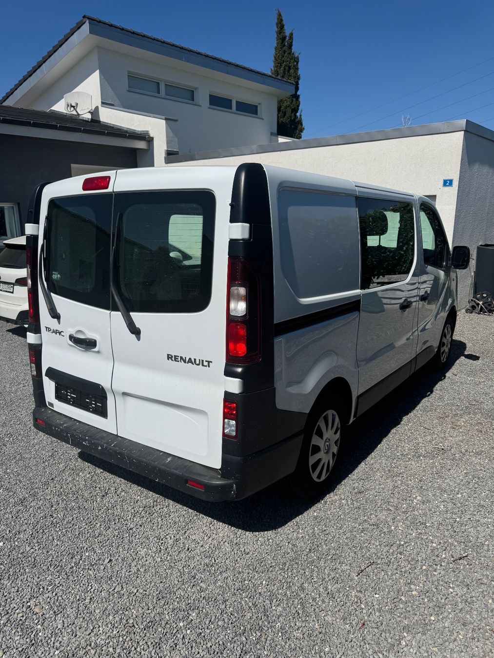 Renault Veicoli commerciali: Renault Trafic 1.6 dCi 95 ch, année 2017 – Usato da Middes venduto da zac_7nw7 2