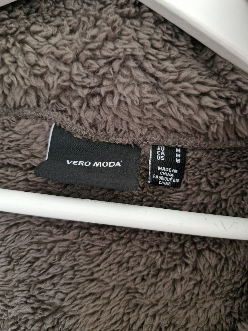 Maglioni & Felpe: Teddy Fleece Pullover Vero Moda braun – Usato da Breitenbach venduto da sabrinaa95 1