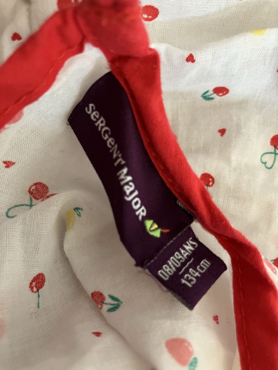 Camicette, T-shirt & Top: Tunique Sergent major blanc et rouge – Usato da Sion venduto da edelweissse 2