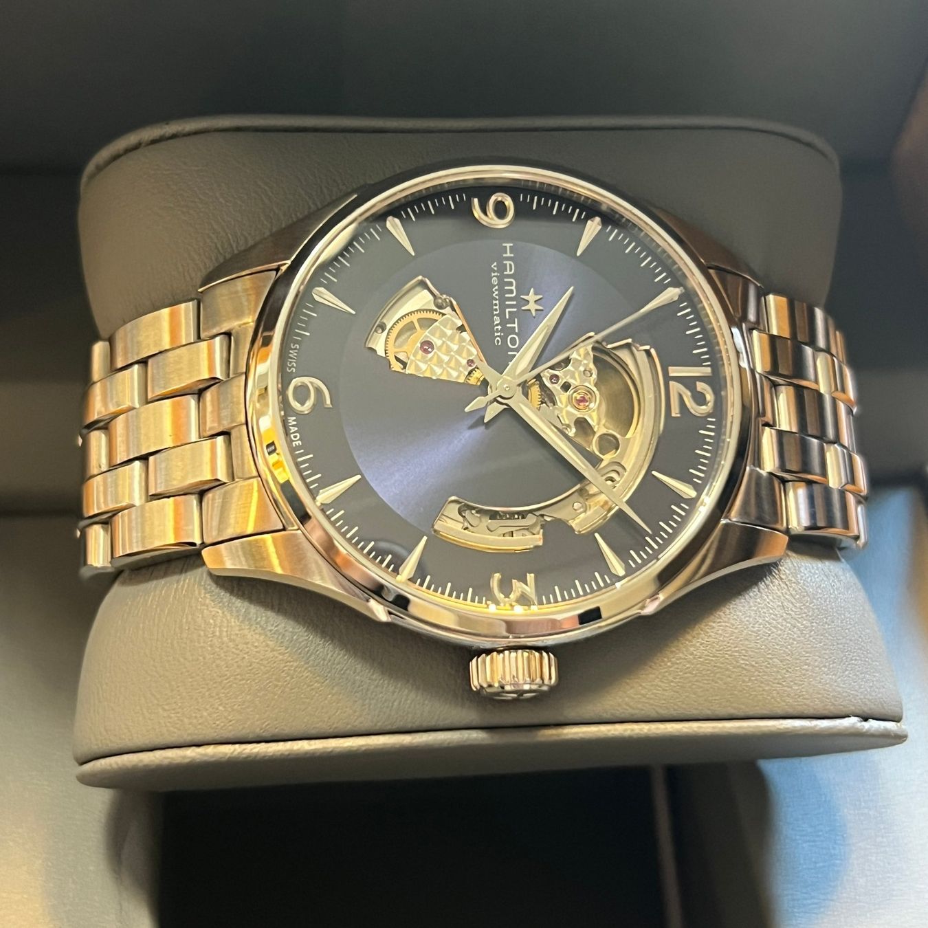 Hamilton Montres: Hamilton Jazzmaster Open Heart Full Set H32705141 – D'occasion à Carouge GE par Watchaser 6