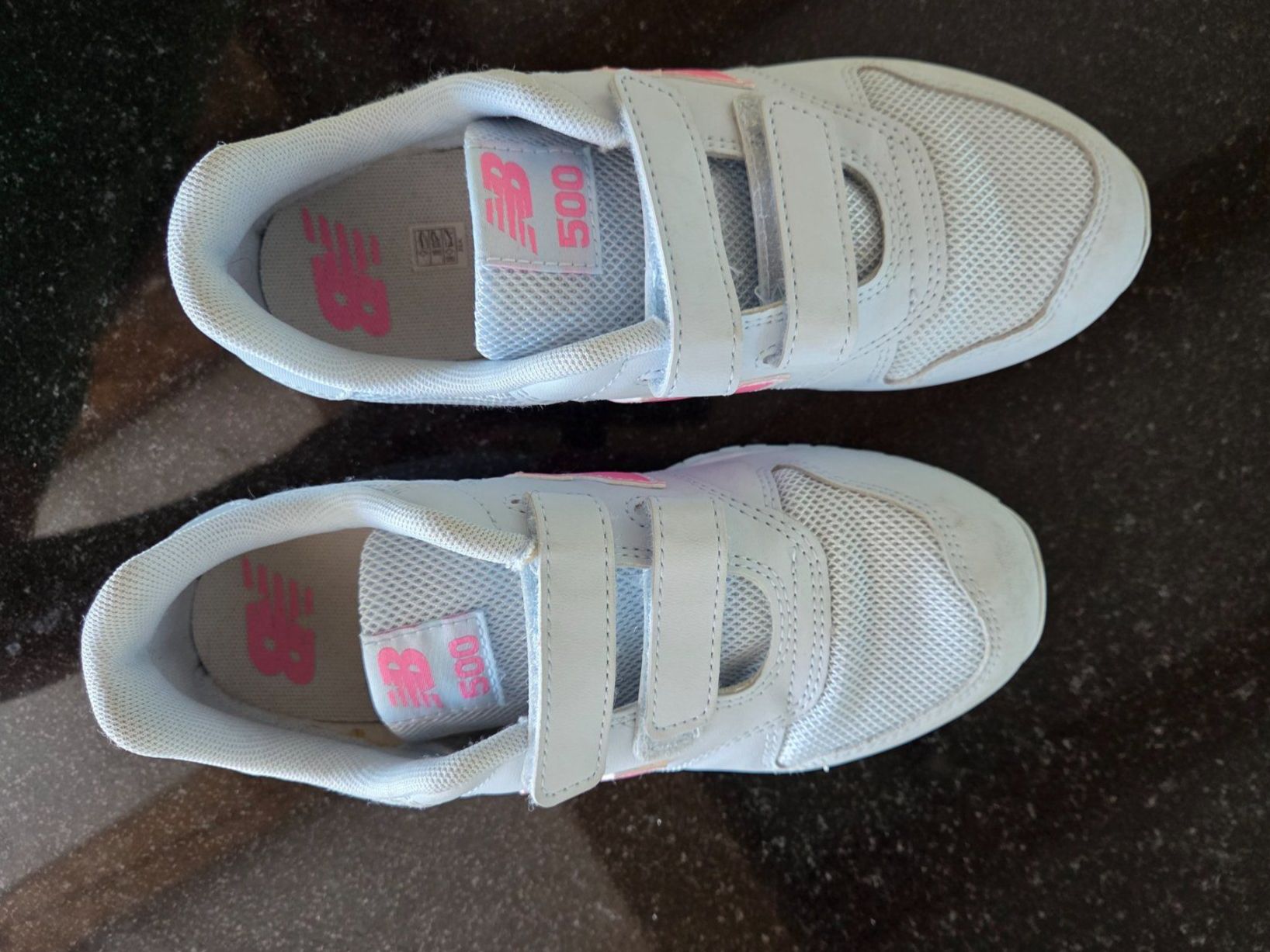 New Balance Scarpe per ragazze: Turnschuh New Balance - Grösse 35 – Usato da Ermensee venduto da Hallo_Schweiz 1