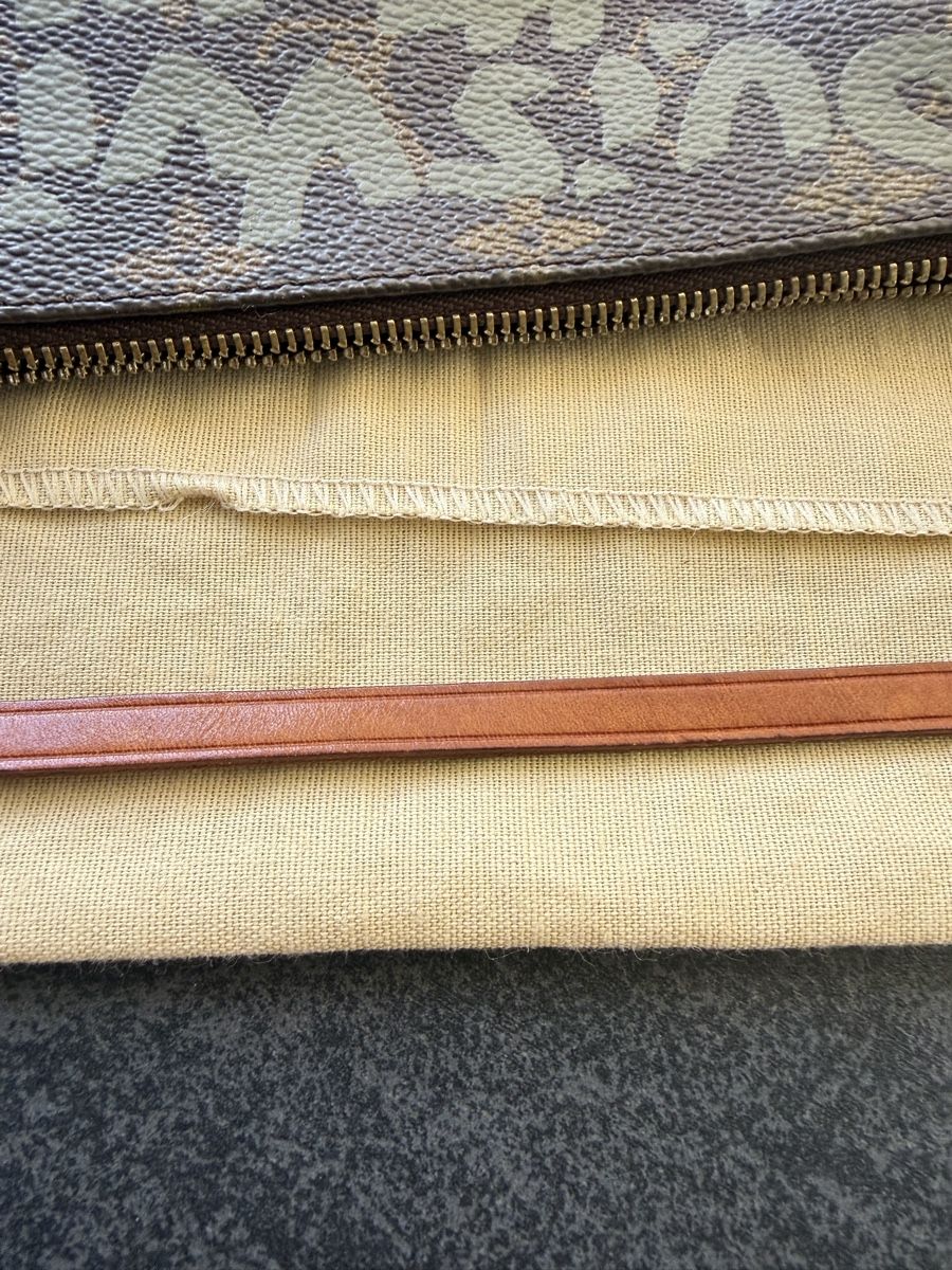 Louis Vuitton Taschen für Damen: Pochette Louis Vuitton & Stephen Sprouse – Gebraucht aus La Tour-de-Peilz von nic_wqf2 4