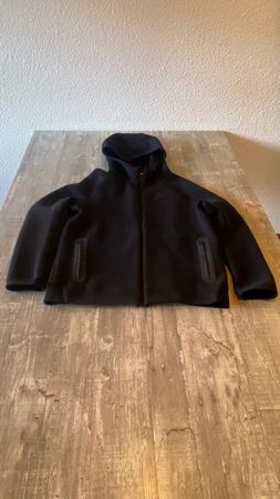 Nike Tech Fleece Kapuzenjacke schwarz guter Zustand