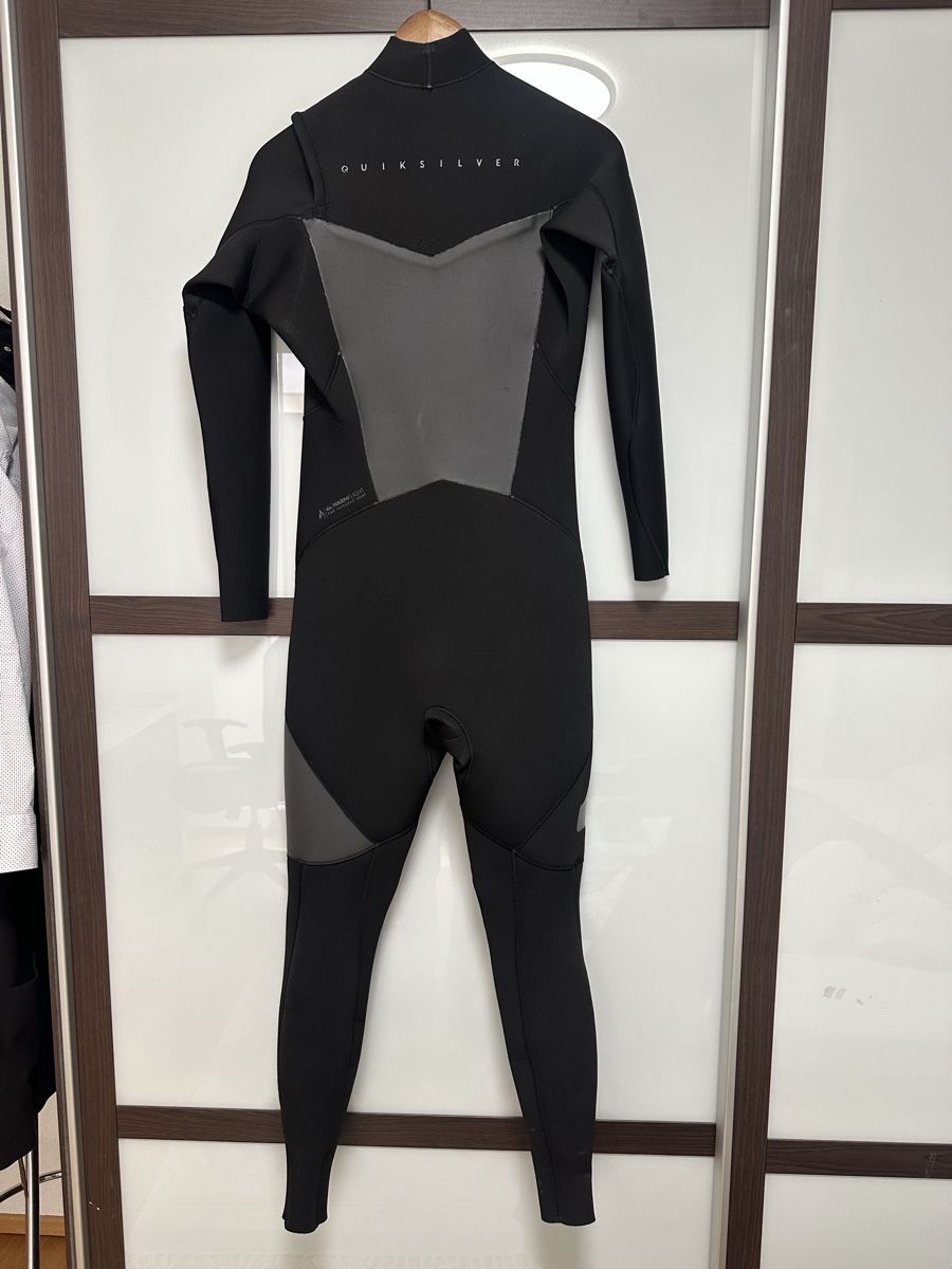 Mute per immersioni: Herren Neopren Quicksilver Grösse M – Usato da Gisikon venduto da Jimmy22 2