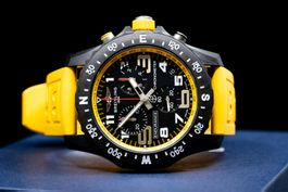 BREITLING Endurance Pro 44 - X82310 - Gelb Yellow - Full Set