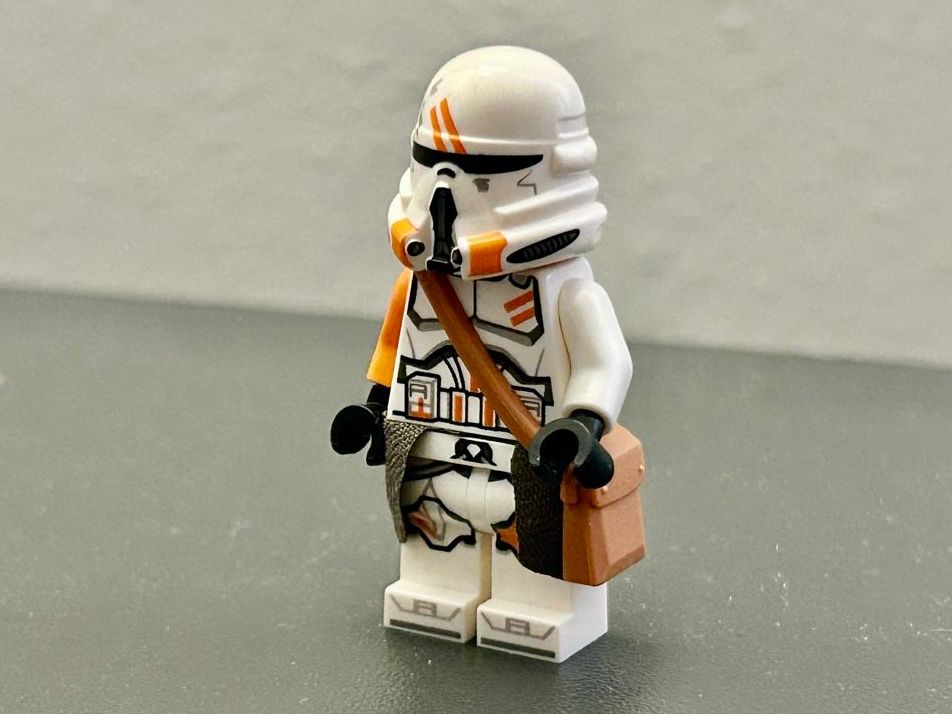 Lego Kit di costruzioni: Custom Star Wars fig - 212th Airborne Trooper V1 – Nuovo (secondo la descrizione) da Genthod venduto da daz_world
