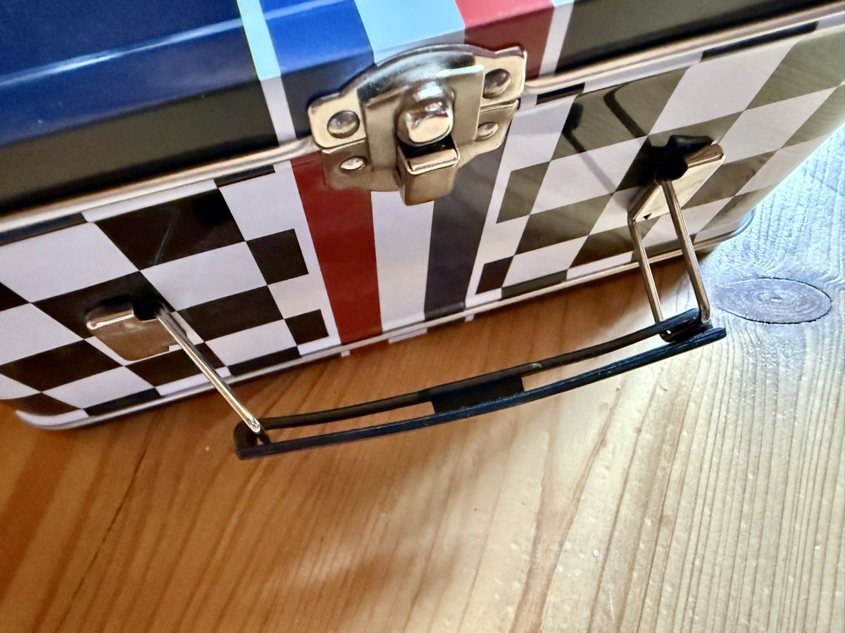 Altro in Decorazioni & Accessori: Mustang Lunch Box Tin Metal Case – Usato da Utzenstorf venduto da Victoria666 3