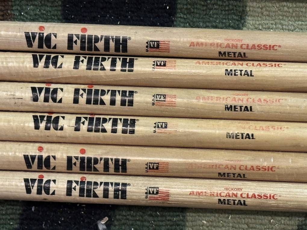 Musikinstrumente: Drum Sticks – Gebraucht aus Balgach von Psalty 1