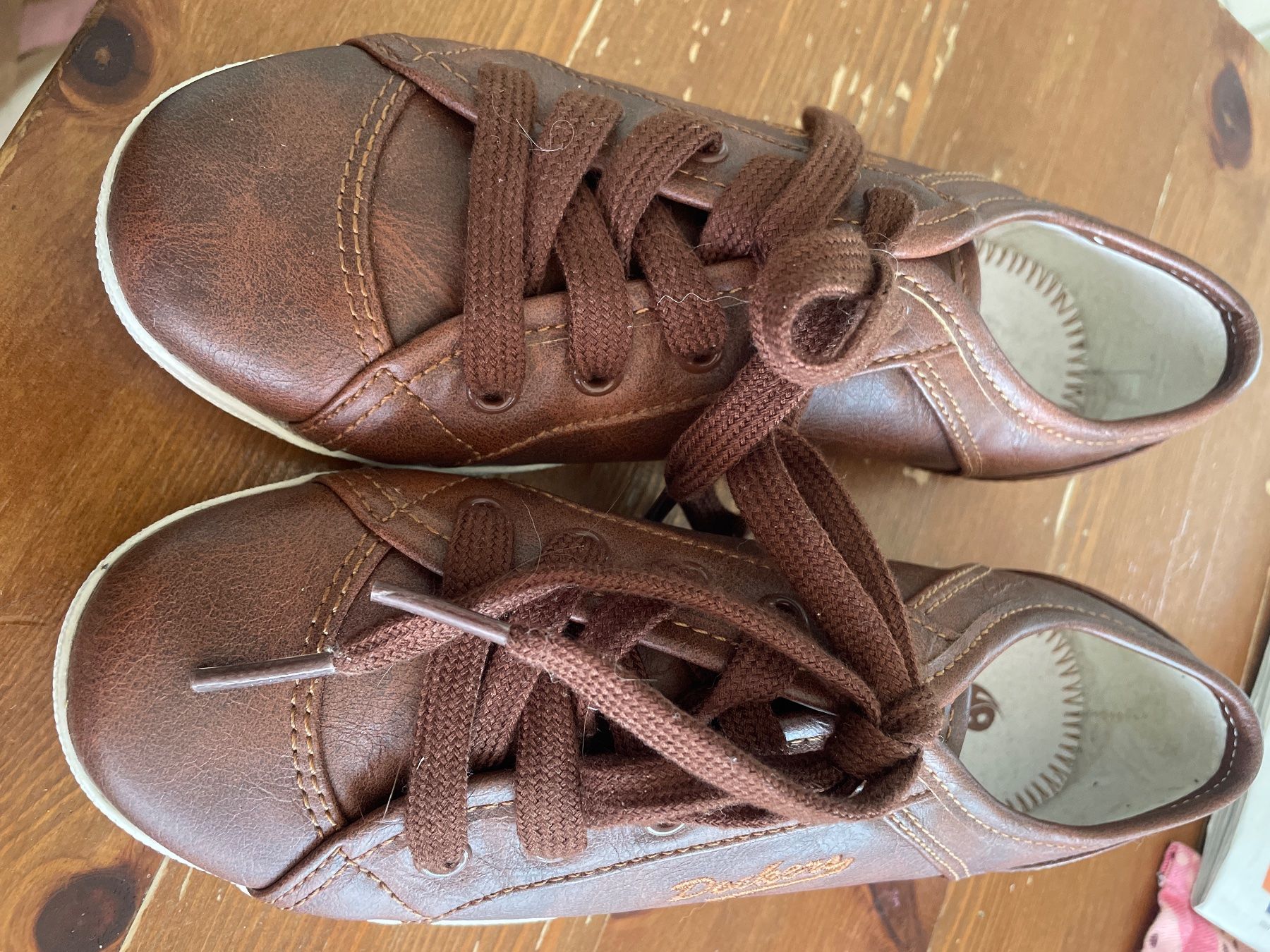 Scarpe per ragazze: Neue braune Dockers Halbschuhe Gr.33 – Nuovo (secondo la descrizione) da Obergerlafingen venduto da cabo4 1