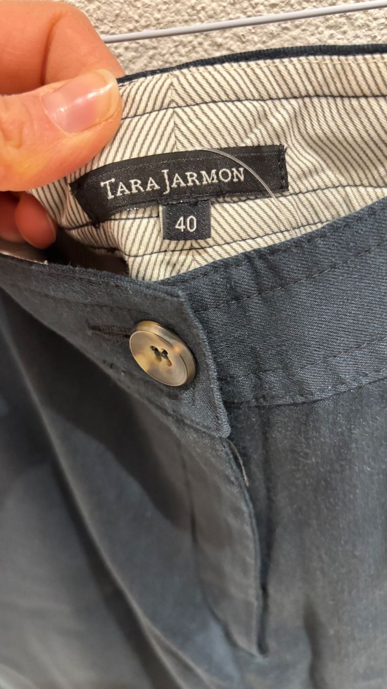 Tara Jarmon Pantaloni: Marlene Hose Tara Jarmon – Nuovo (secondo la descrizione) da Uitikon Waldegg venduto da Thefateofophelia 1