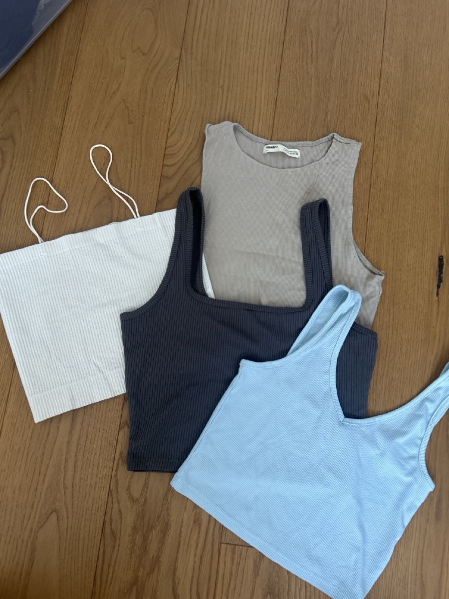 Kleiderpakete: Croptop‘s Kleiderpaket – Gebraucht aus Fraubrunnen von alne777