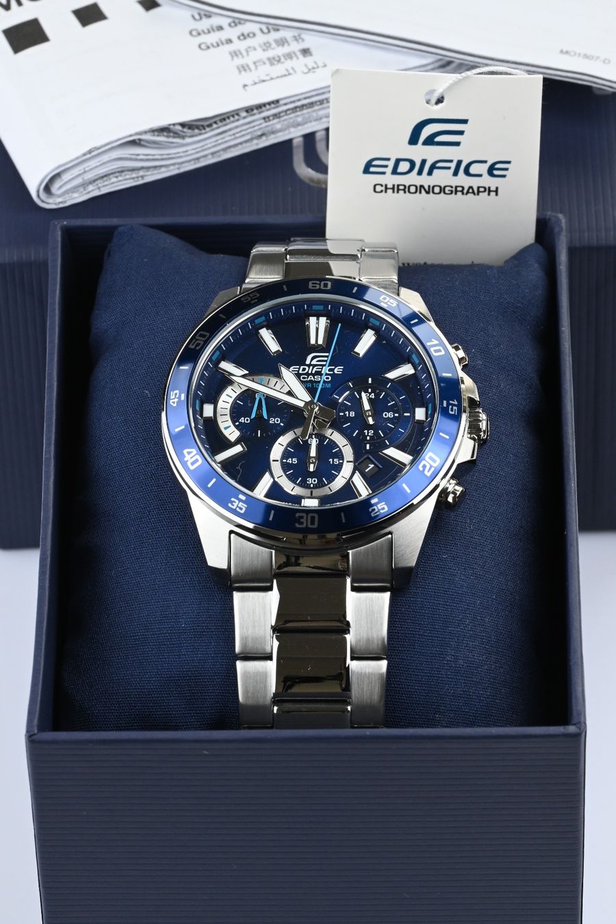 Edifice Orologi: Casio Edifice EFV-570D-2AV – Nuovo e nell'imballaggio originale da Zug venduto da Avent0ri_by_Montauk