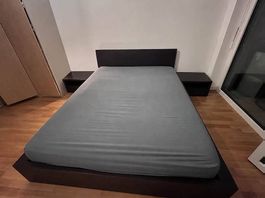 Lit en bois massif 160x200