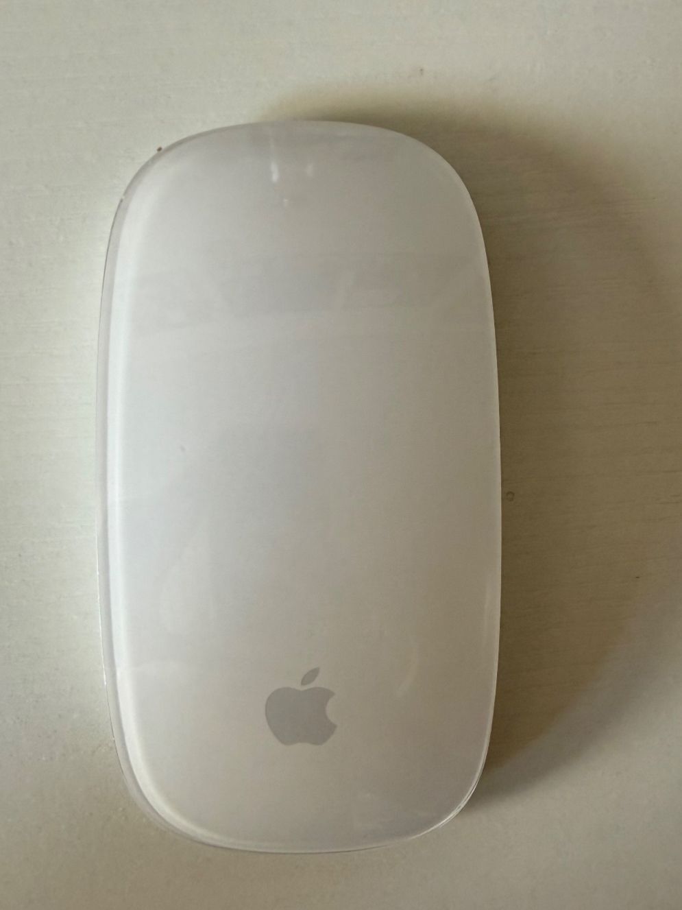 Apple Souris: Apple Magic Mouse 2 A1657 (Bluetooth, kabellos) – D'occasion à Uettligen par Leoniexx