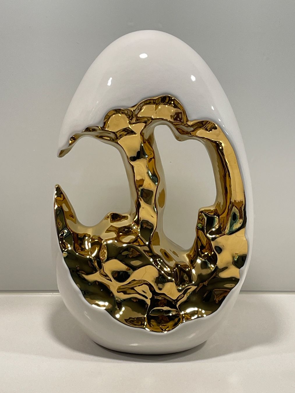 Sculture & Statue: Skeleton Carved Eggs Sculpture (weiss/gold) – Usato da Zürich venduto da plumita 2