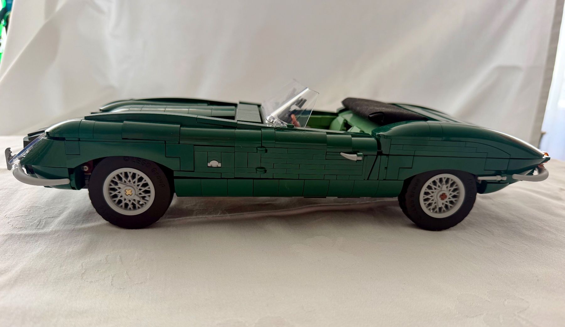 Jaguar Modellautos: Lego Jaguar Classic – Gebraucht aus Einsiedeln von ironlady3