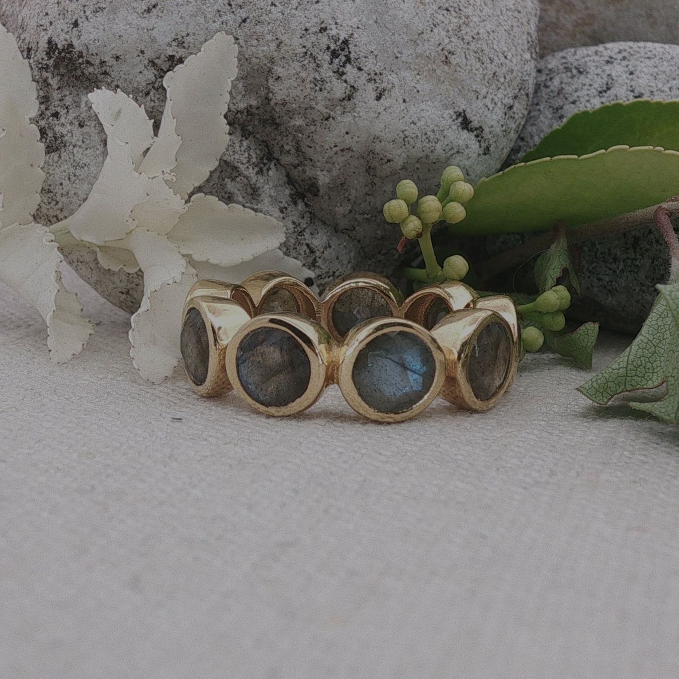 Olga Ribler Anelli: Memory Silber Ring 925 mit Labradorit  Grösse 59 – Nuovo (secondo la descrizione) da Luzern venduto da Schmuckoutlet 1