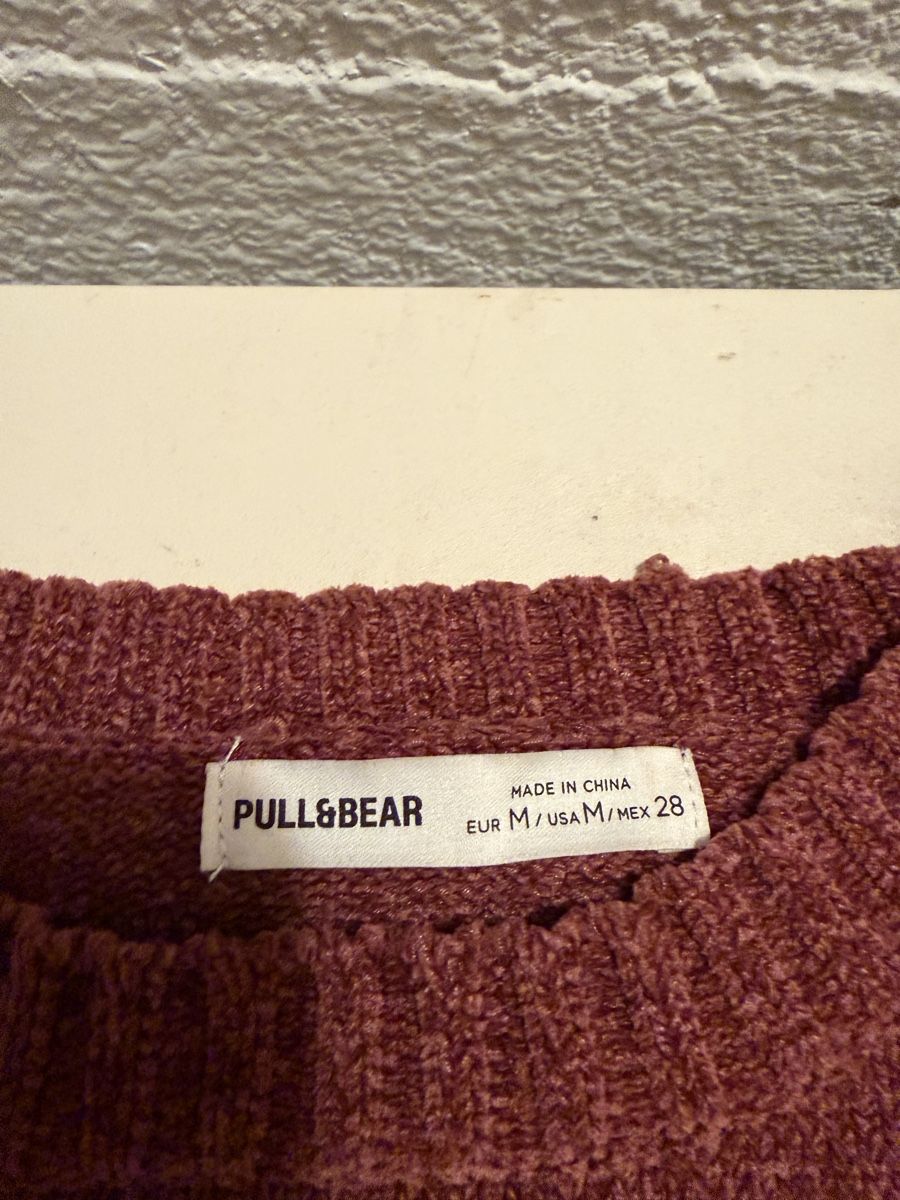 Pull&Bear Maglioni & Felpe: Pullover Pull&Bear rot rostfarben Grösse M guter Zustand – Nuovo (secondo la descrizione) da Luzern venduto da Lorena.haj 2