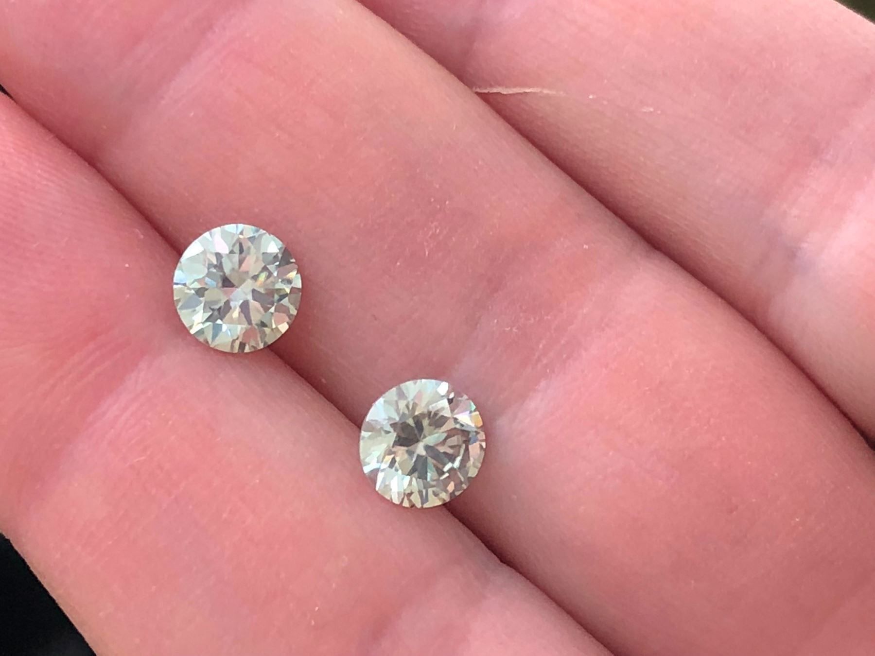 Pietre preziose: 3.51 ct 2pc-VVS1.8 mm Ice White Round Pair Moissanite – Nuovo e nell'imballaggio originale da Genève venduto da AGBERG 2