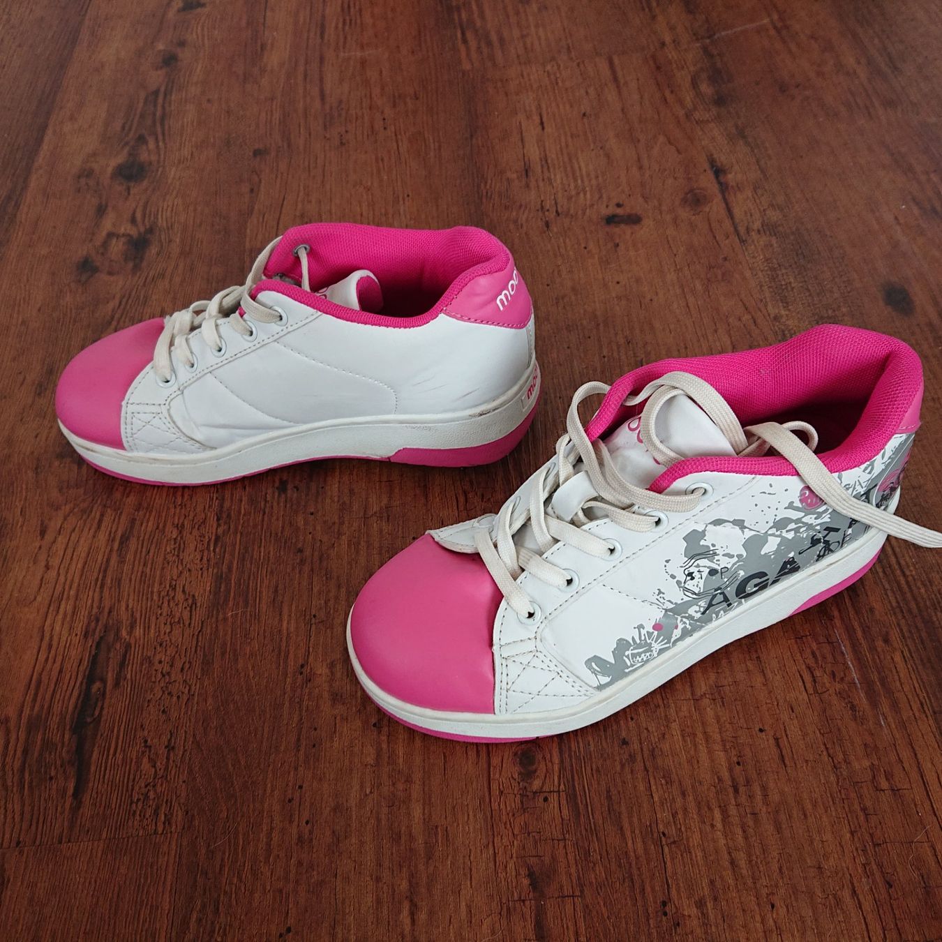 Scarpe per ragazze: 'Heelys' von moove, Rollershoes, Grösse 35 – Usato da Erlen venduto da famstecar 1