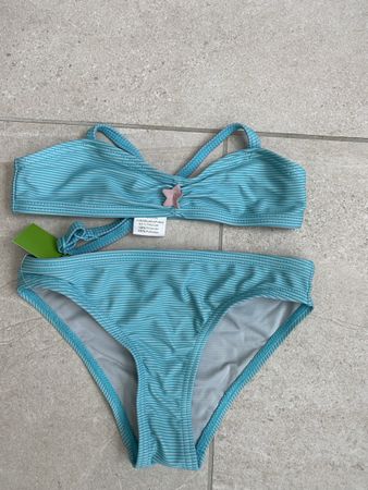 Bikini/ Badeanzug Gr. 104