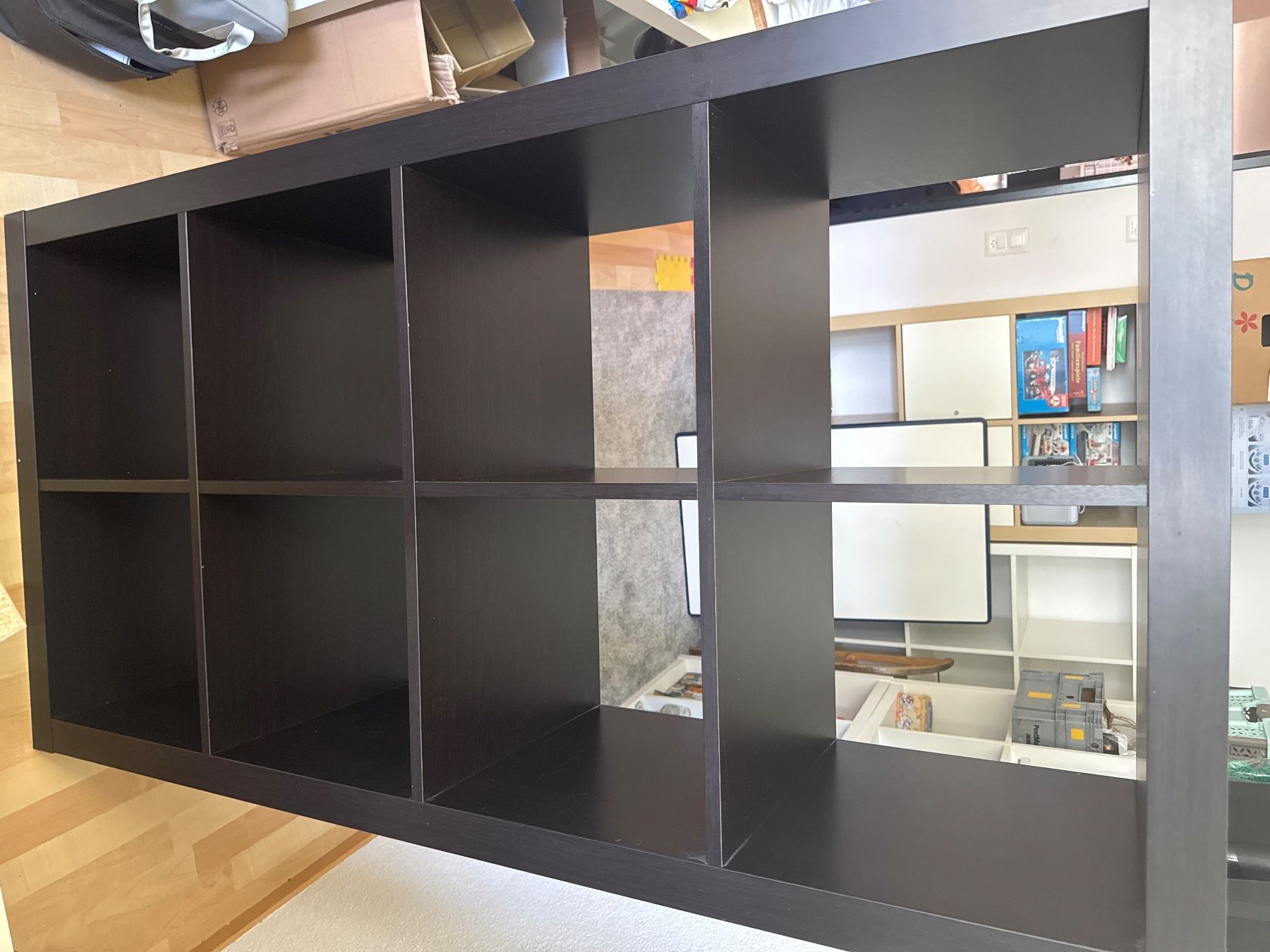 Ikea Scaffali: Schwarzes Kallax Regal mit 8 Fächern 4x2 - altes Modell – Usato da Vilters venduto da tha-tha 5