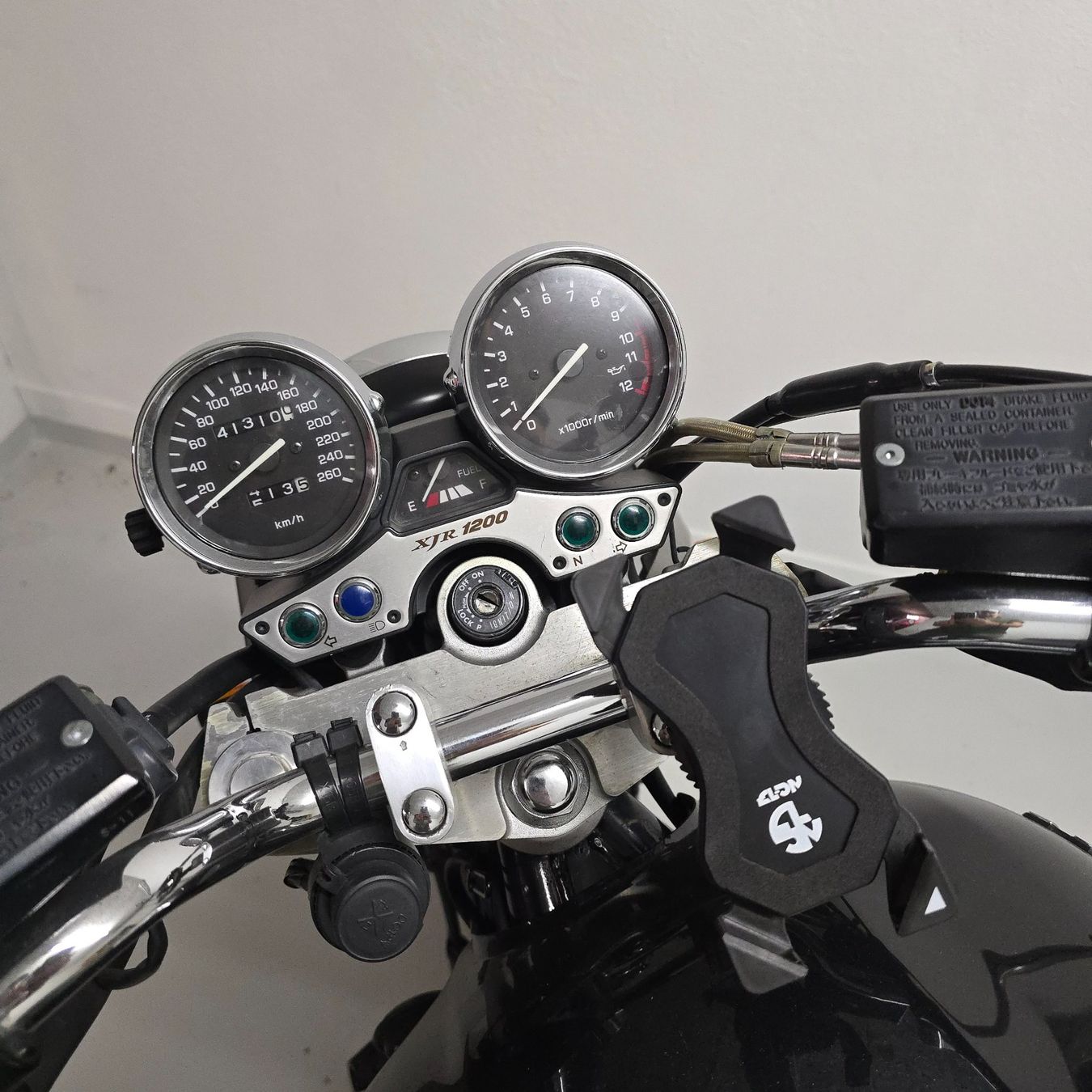 Yamaha Strada: YAMAHA XJR 1200 – Usato da Steffisburg venduto da nico232323 4