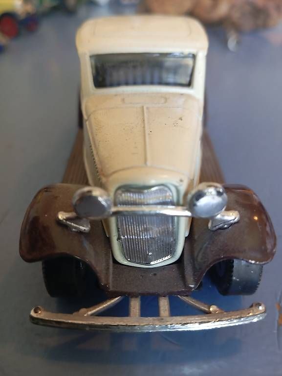 Modellini d'auto: Oldtimer Modellauto – Usato da Basel venduto da Petergunn 4