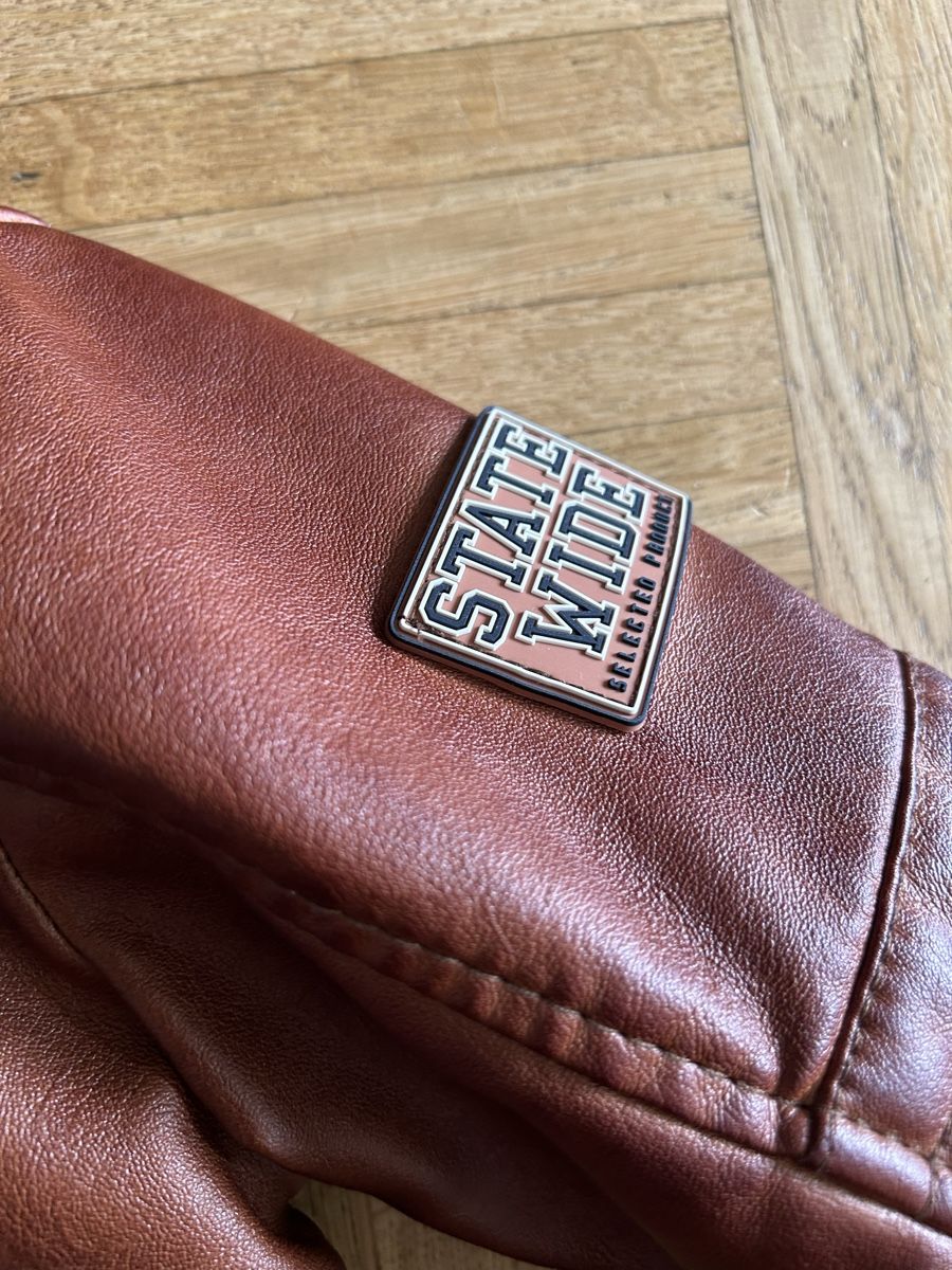 C&A Jacken & Mäntel: Blouson simili cuir mi-saison neuf / taille 98 – Gebraucht aus Meyrin von Bronx86 5