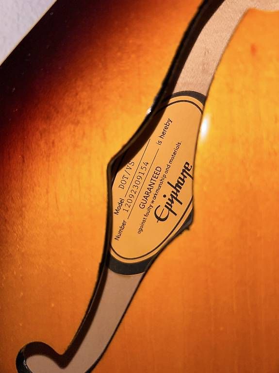 Musikinstrumente: Epiphone Dot Semi-Hollow  Sunburst – Gebraucht aus Thun von pie_9blw 4