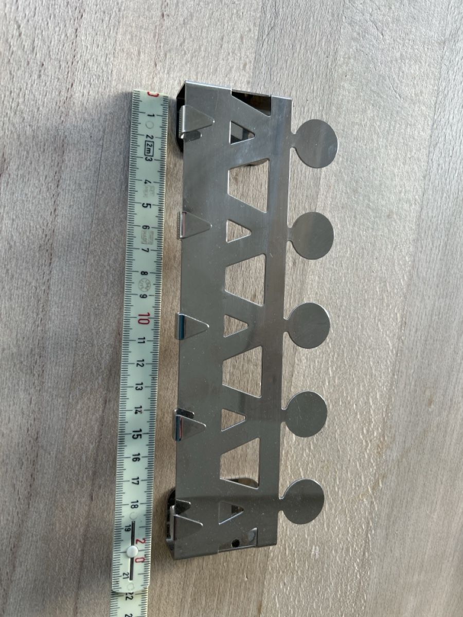 Alessi Garderobe: Alessi Hakenleiste – Gebraucht aus Hagendorn von matisse01 2