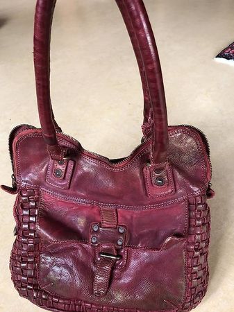 Lederhandtasche rot/chrom design speziell
