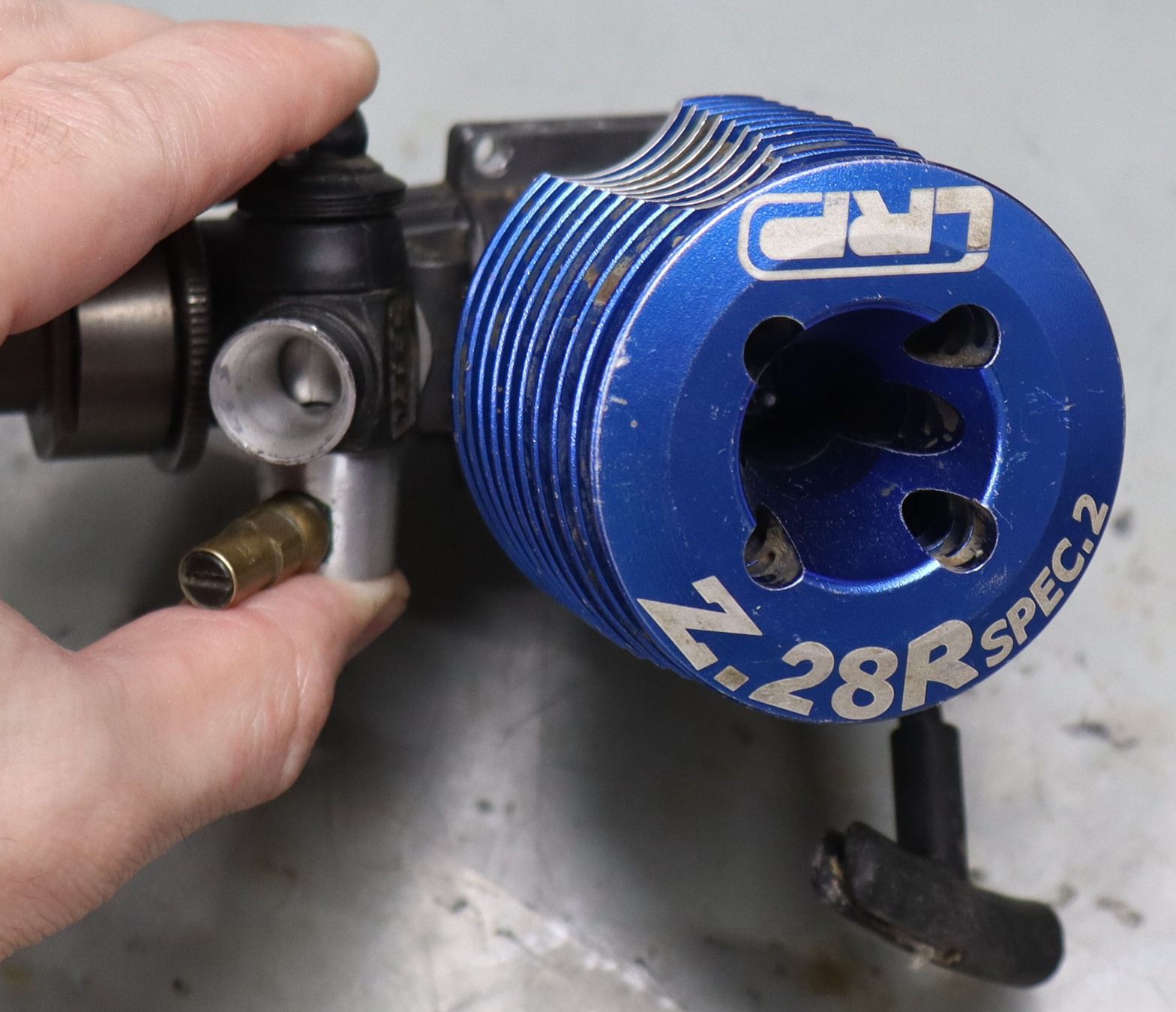 LRP Moteurs: LRP Z.28R Spec2 4.6ccm Nitro Motor – D'occasion à Frick par volvo850driver 4