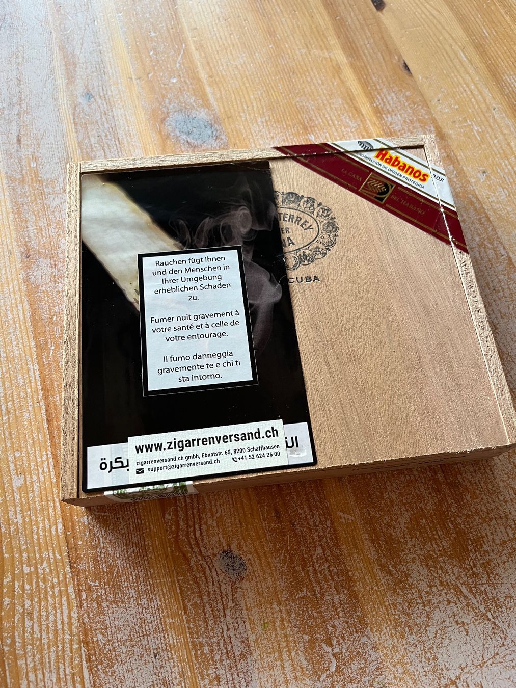 Sigari: Hoyo de Monterrey Elegantes – Usato da Laax GR venduto da hanibalKing87