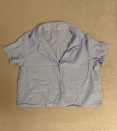 Brandy Melville Crop Top / Bluse (hellblau, one size)