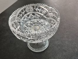 Fussglasschale Kristall geschliffen mit Blumenmuster