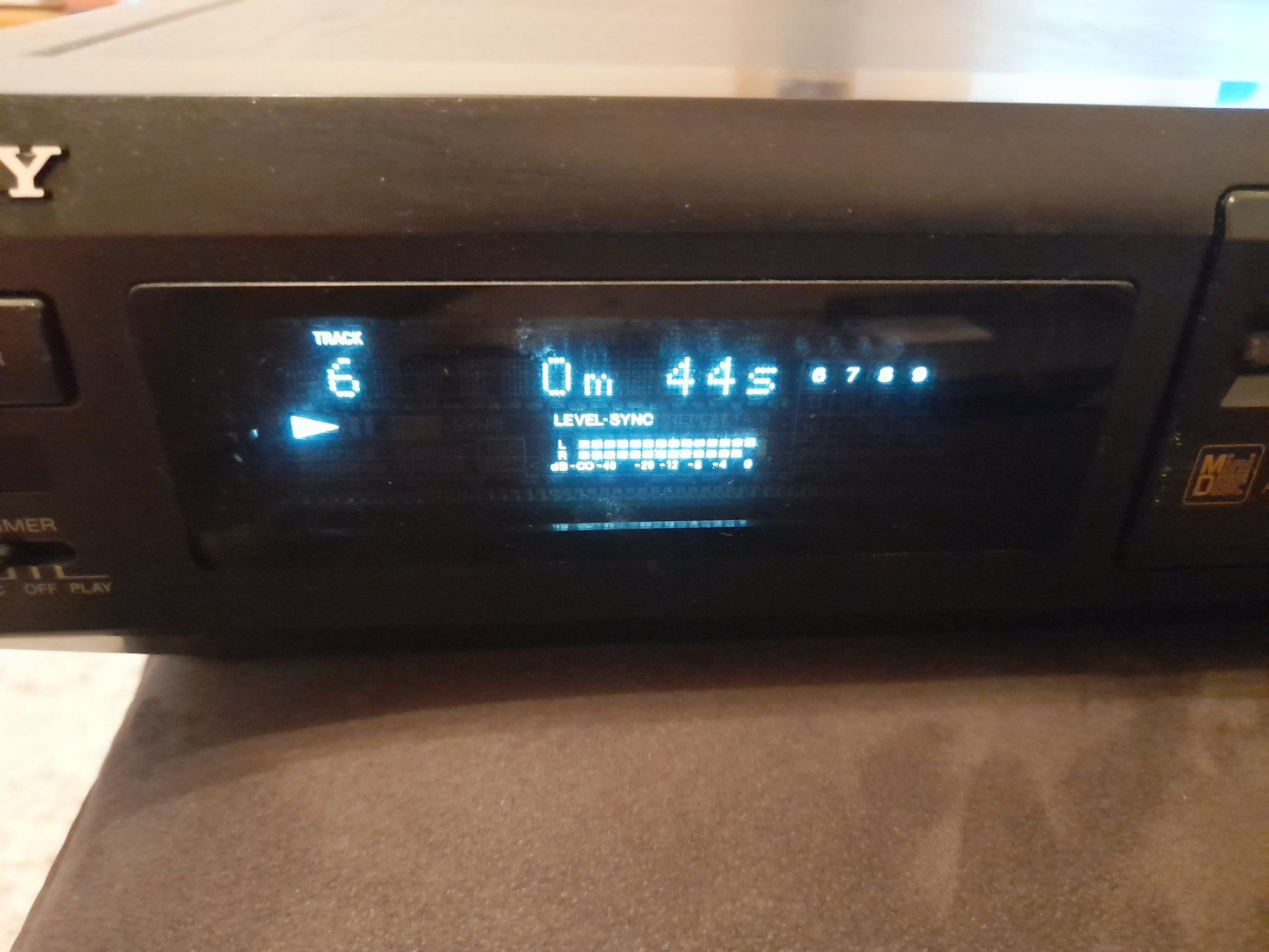 Sony Minidisc: Sony MDS-JE500 Mini Disk Rekorder (Heimgerät) – Usato da Lustmühle venduto da chevi03 1