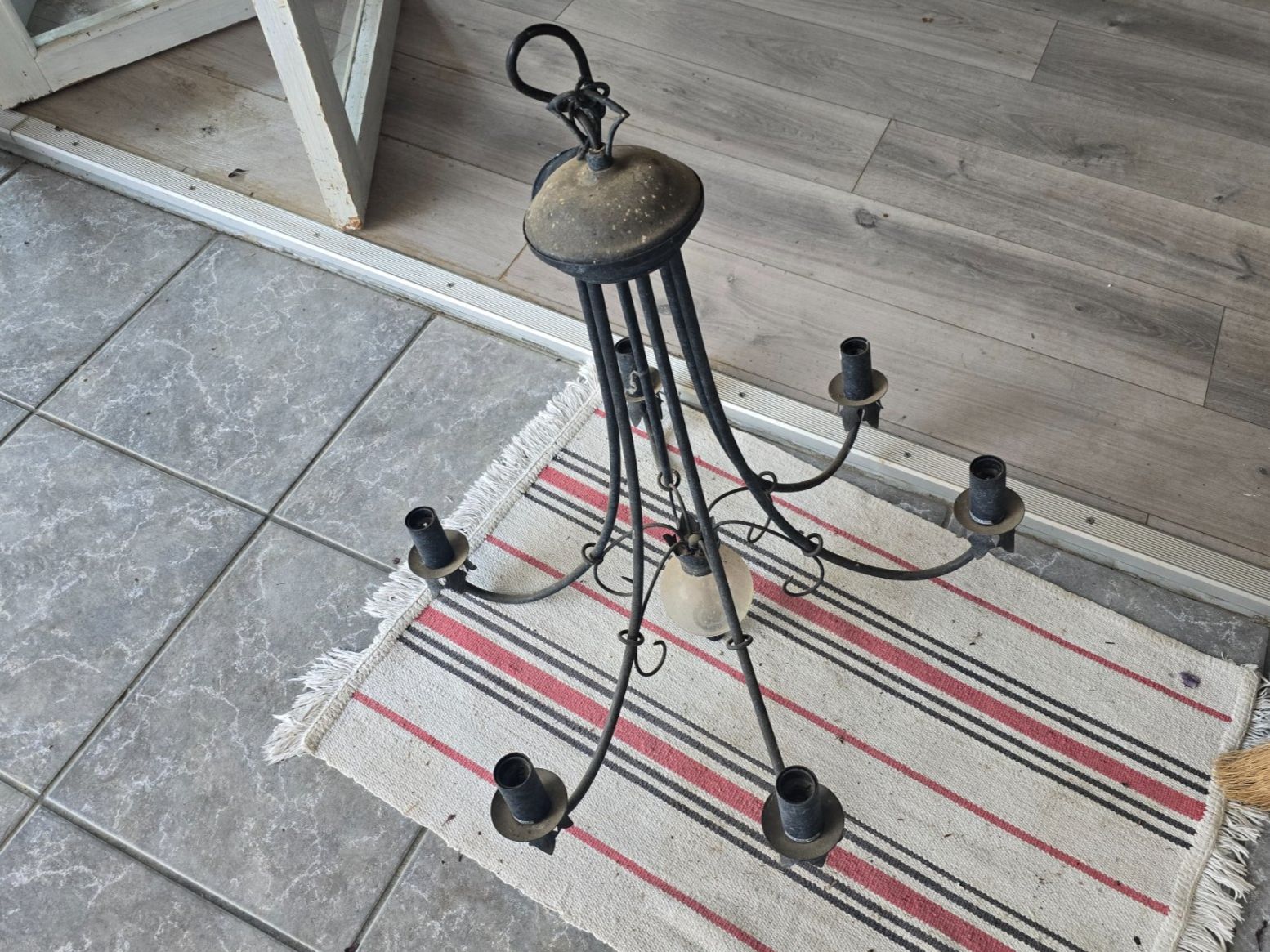 Lampadari & plafoniere: Kronleuchter Eisen 5-Arme – Usato da Hersberg venduto da leeeroi