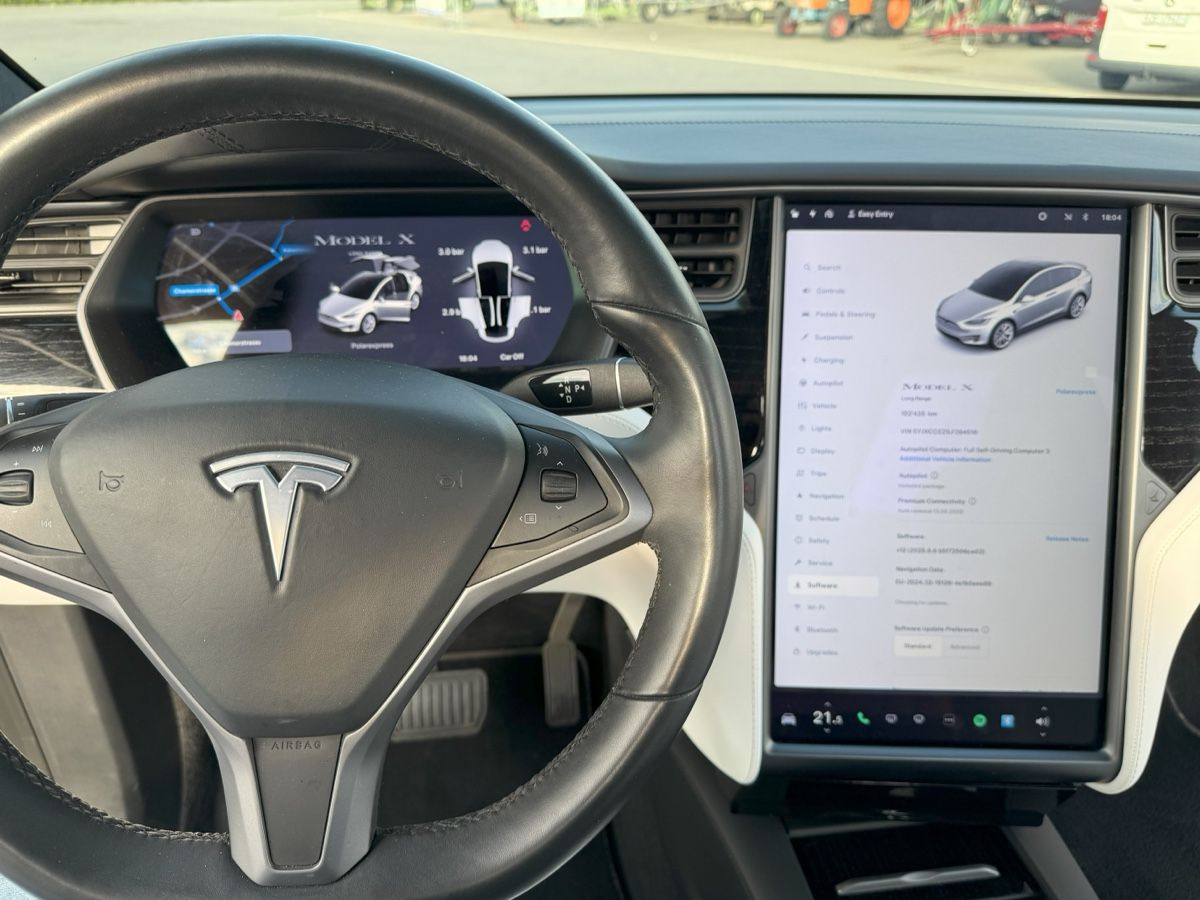 Tesla Automobili: Tesla Model Long Range Raven, 10/2020, 5-Sitzer – Usato da Zug venduto da flo_fb9f 4