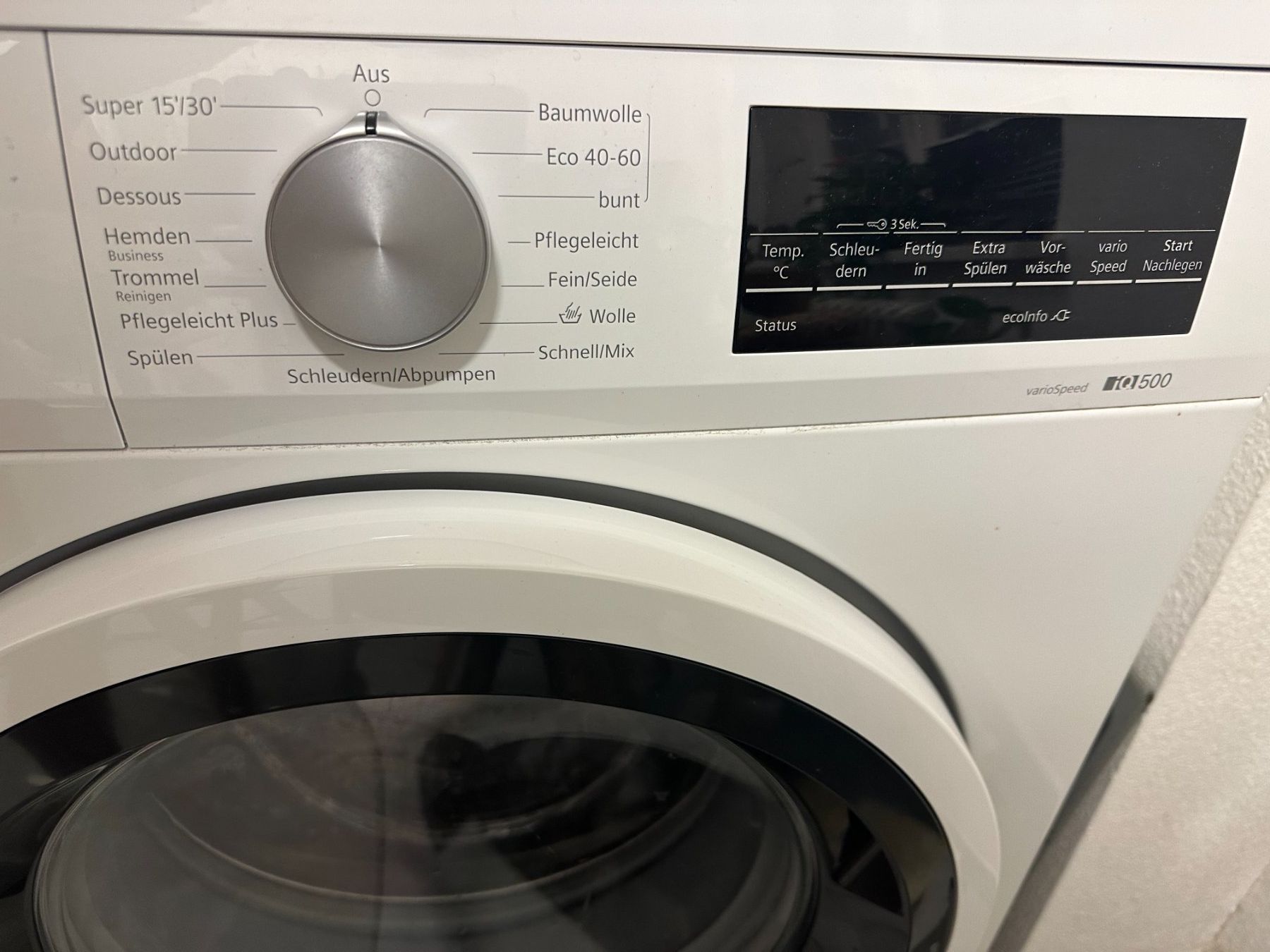 Siemens Lavatrici: Top Waschmaschine IQ500 – Usato da Zürich venduto da Aquafish 1