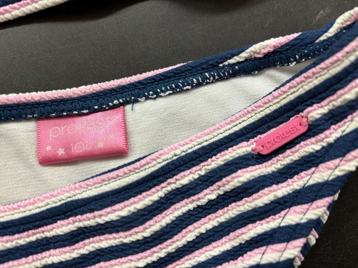 Protest Badekleider & Bikinis: Protest Bikini, Grösse 104 – Gebraucht aus Büren an der Aare von Nikito2001 1