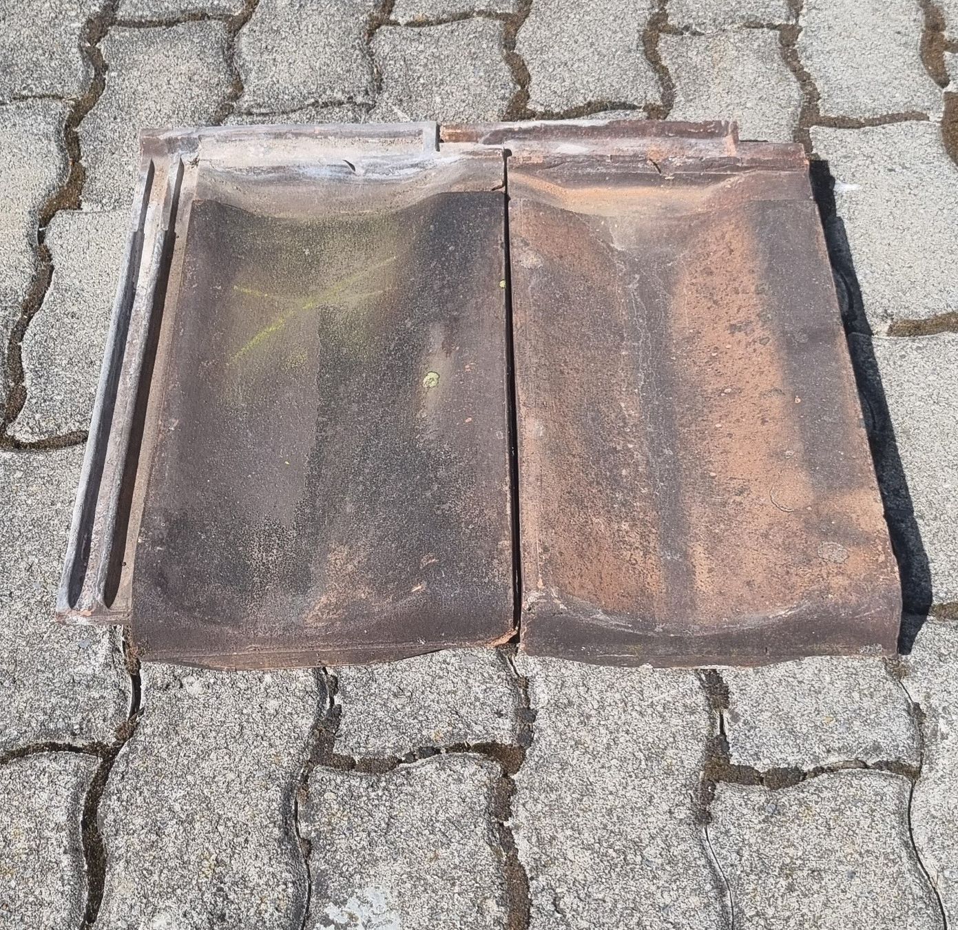 Steine & Dachziegeln: Dachziegel / Flachfalz – Gebraucht aus Sool von Glarus73 1