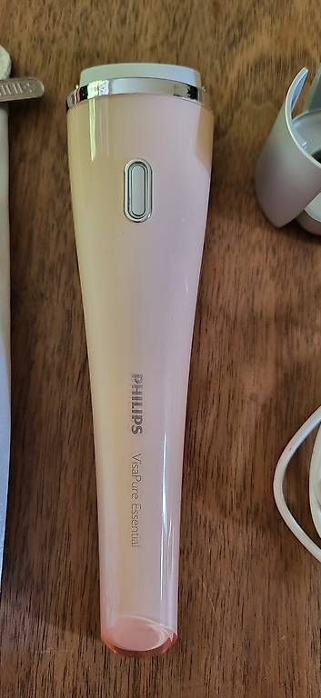 Philips Cura del viso: Philips VisaPure Essential Gesichtsreinigungsbürste – Usato da Duggingen venduto da lot-of-fun 1