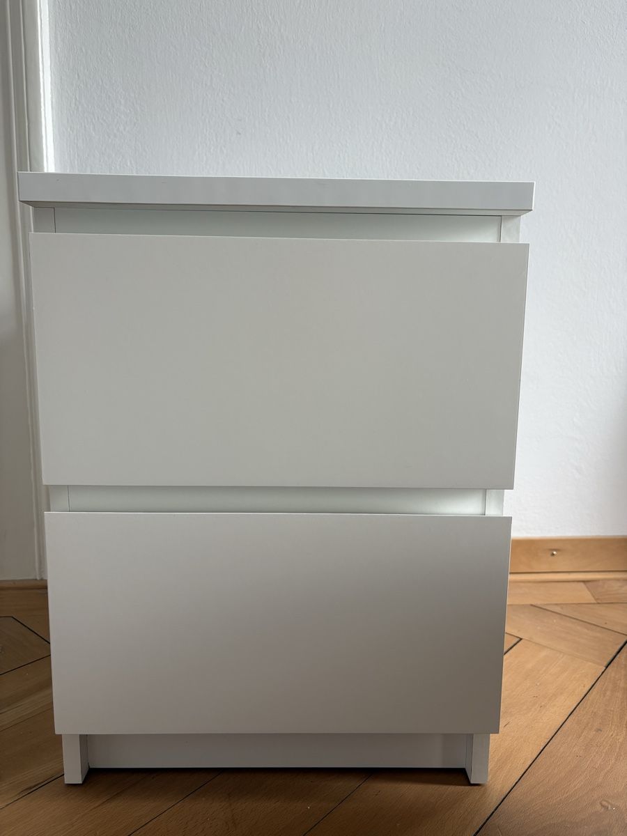 Comodini: IKEA Malm Nachttisch – Usato da Winterthur venduto da sinadaehler
