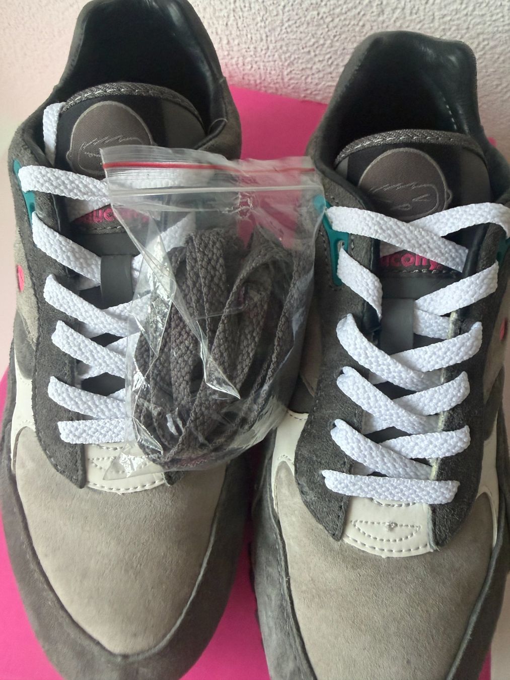 Saucony Scarpe da uomo: Saucony Shadow 6000 x Offspring – Usato da Ennenda venduto da KUROI14 7
