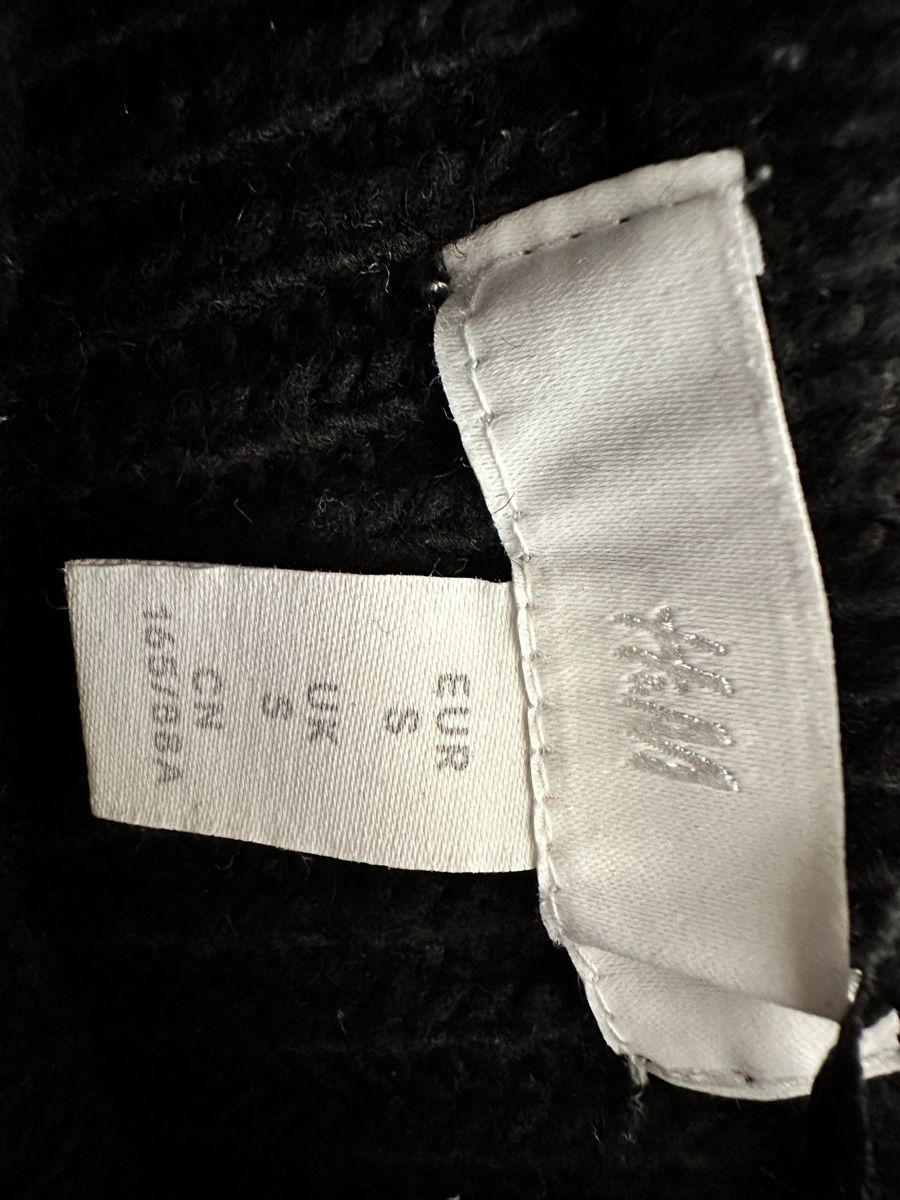 Zara Lotti di vestiti: Pullover-Set, verschiedene Modelle, Grösse S, top Zustand – Usato da Winterthur venduto da Angel2024 7