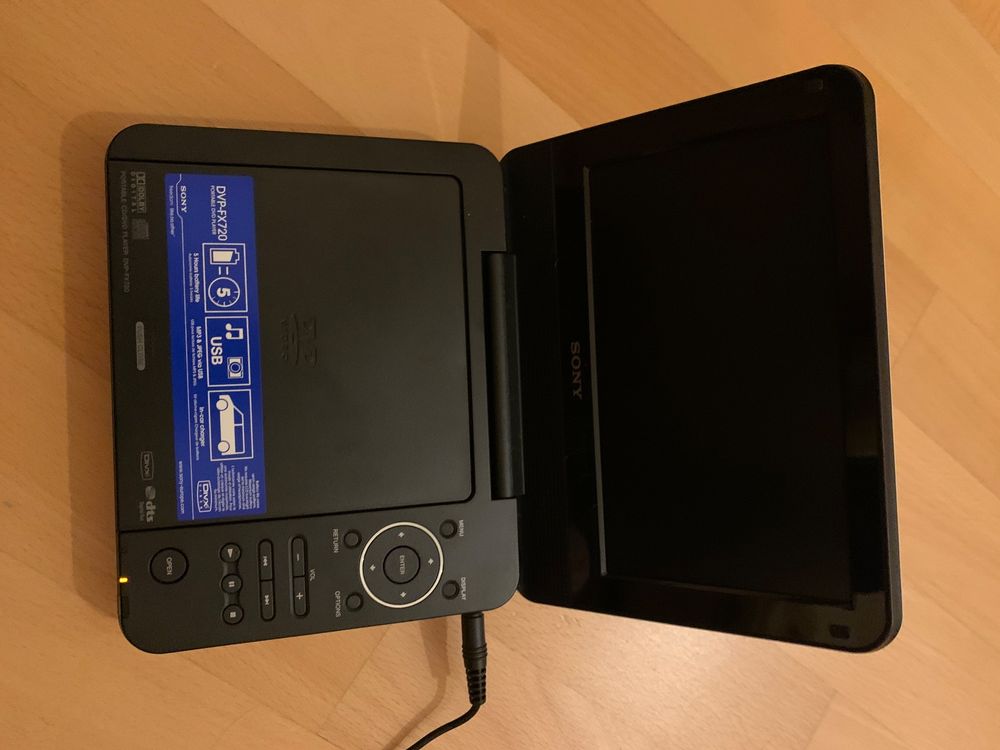 SONY DVPFX720 Portable DVD Player Kaufen auf Ricardo