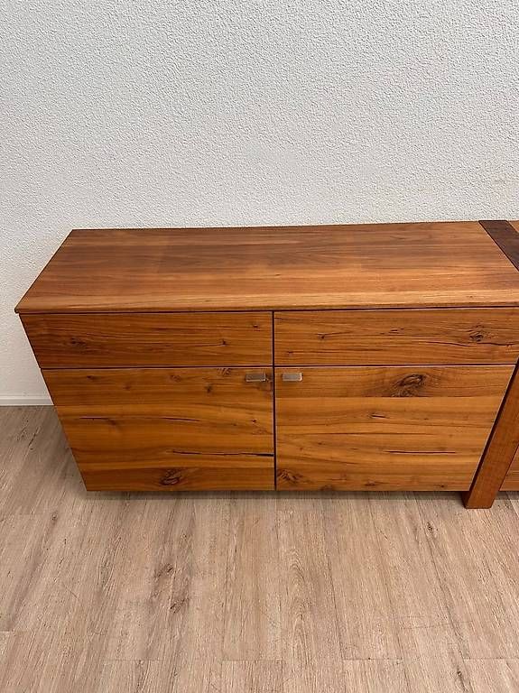 Cassettiere: Venjakob Sideboard "albero" Anziano-Eiche massiv – Usato da Obernau venduto da Arche_Noah_Brocki 1